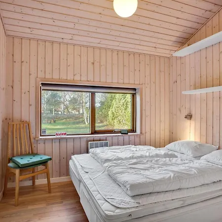 Holiday home Ostmar - 1-2km From The Sea By Interhome